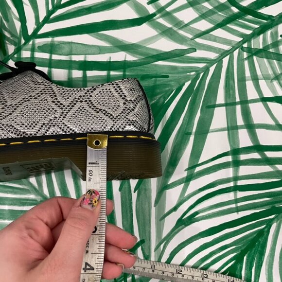 Dr Martens 1461 Met Oxford Lace Up Shoes Silver Metallic Snake Size 7 - Picture 7 of 9